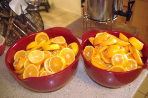 clementines cut up Honey-Preserved Clementines - clementines cup up